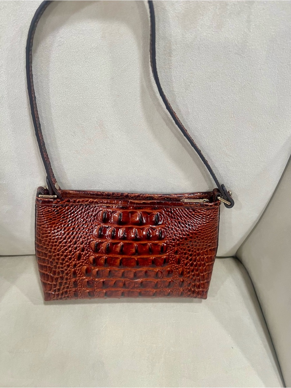 Small Brahmin Croc-Embossed shoulder bag in Burnt Chestnut - Picture 2 of 6